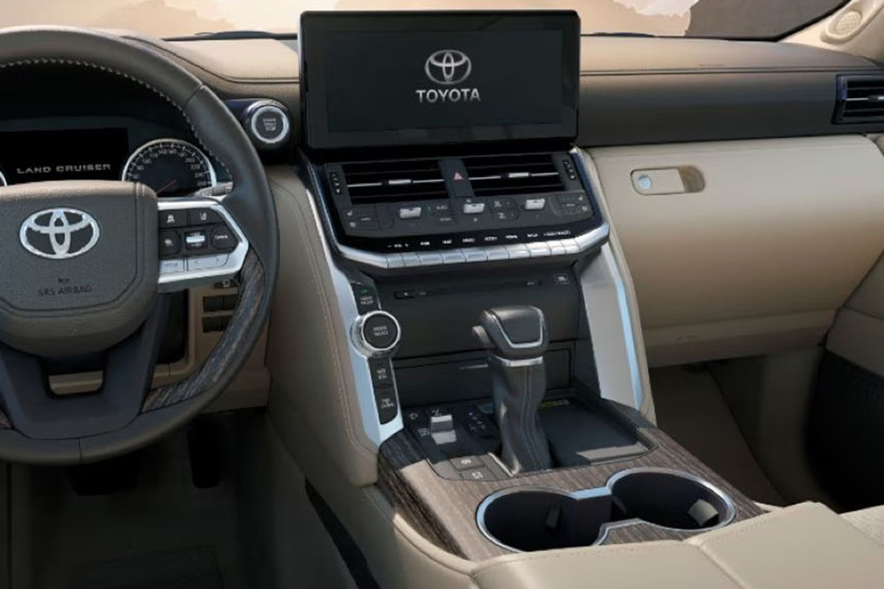 Toyota לנד קרוזר ארוך